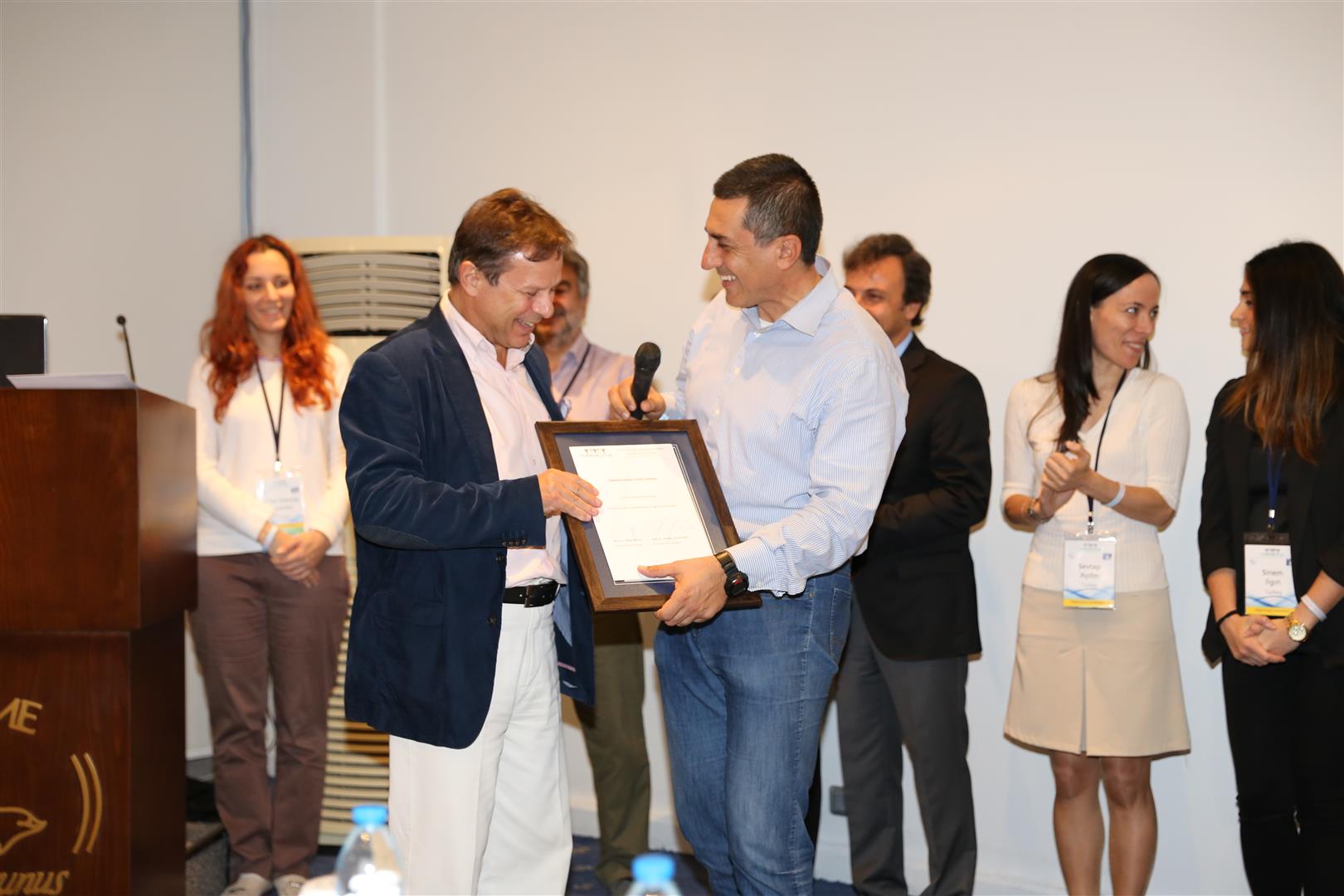 EUROTOX President Aristidis Tsatsakis presents Translational Science Award to Professor Kouretas in Cesme Turkey held on 23 October 2015